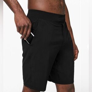 Lululemon T.H.E. Black Short 9" *Linerless - Men’s Size Large